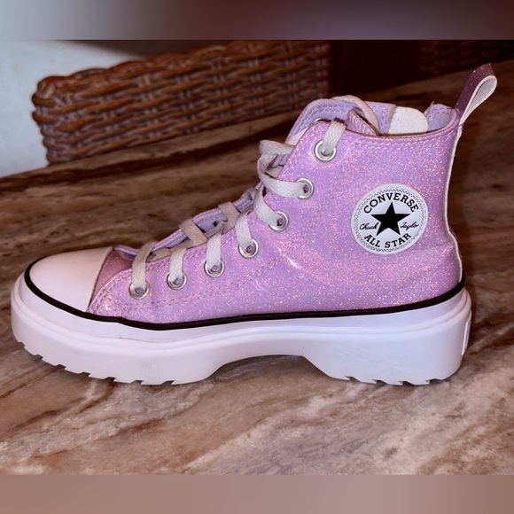 Kids CONVERSE Chuck Taylor All Star lugged lift platform prism glitter. Size 4 - Picture 3 of 9